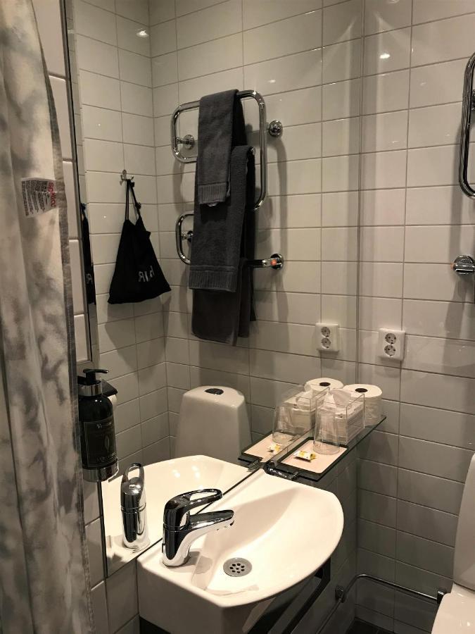 Waerdshuset Bredaryd Hotel ภายนอก รูปภาพ